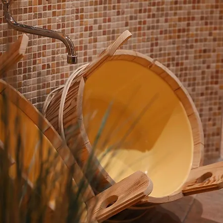 Bernstein Mare Luxor 07 *