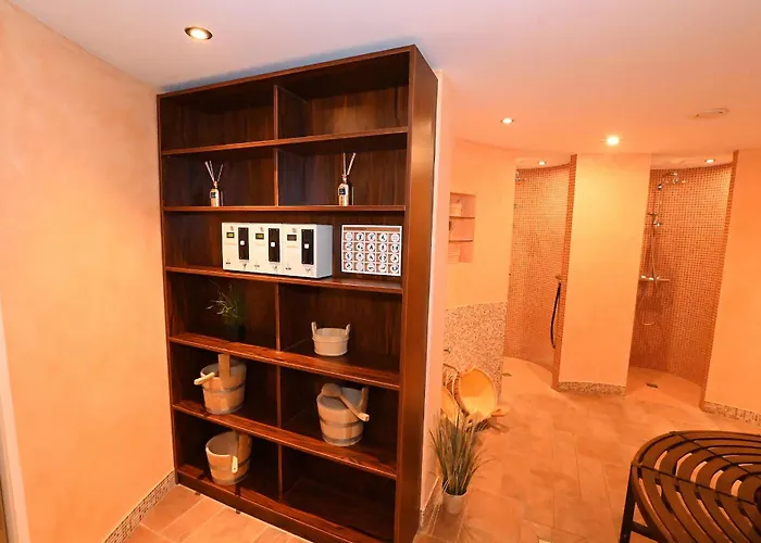 Bernstein Mare Luxor 07 *